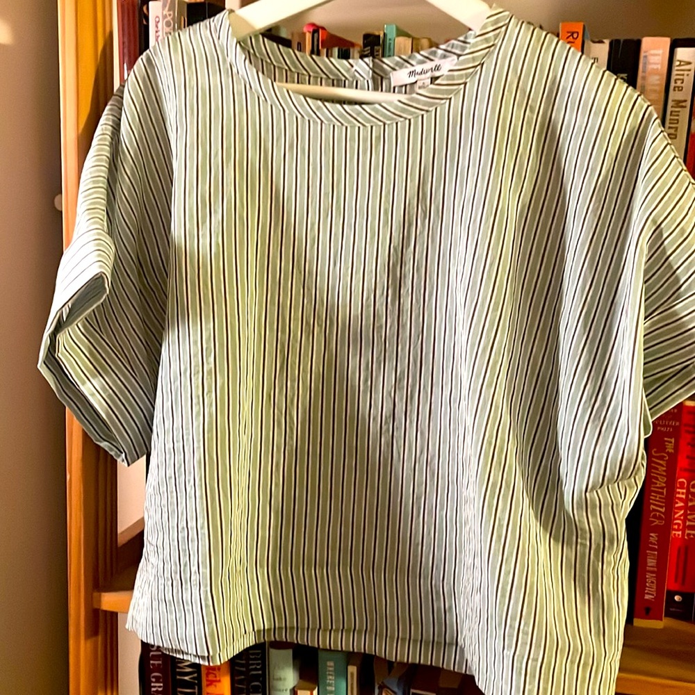 Madewell Japanese style boxy linen- like breezy striped top
